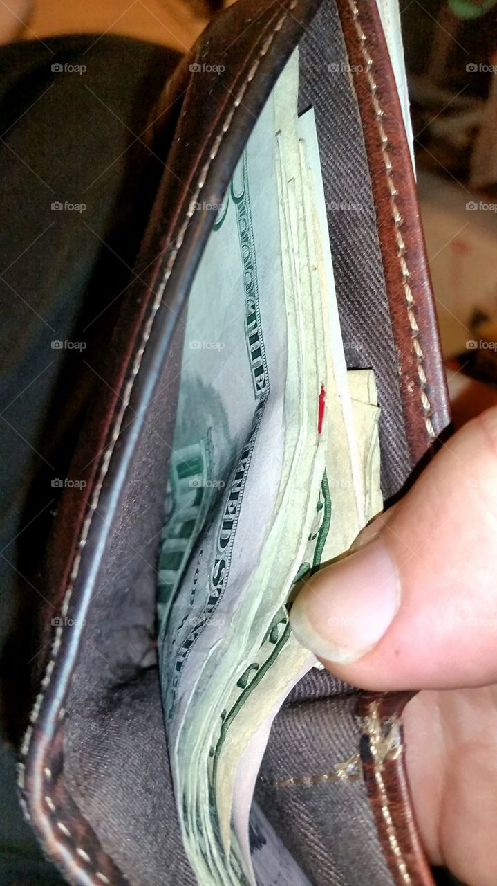 cash in wallet