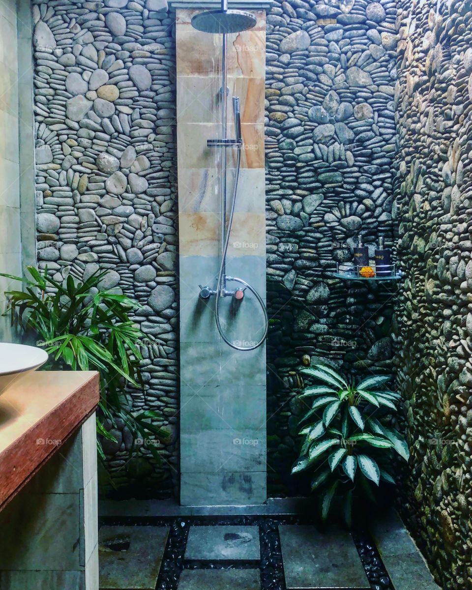Showers in Ubud, Bali 🌿