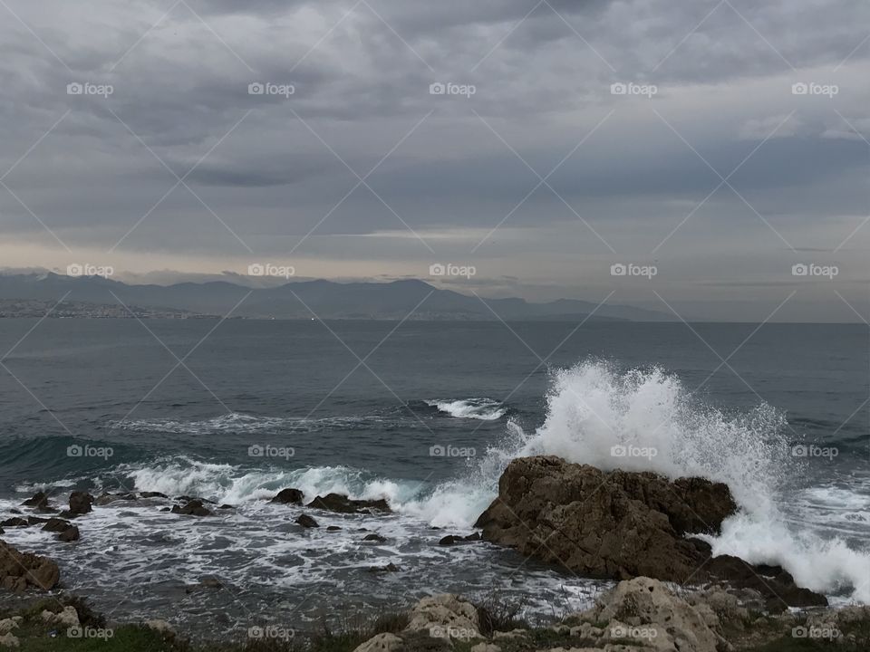 Wave rock in antibes