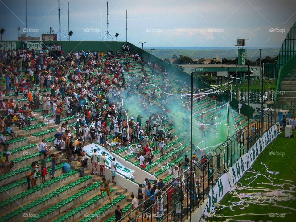 Estádio Bezerrão Gama DF jogo torcida crowd