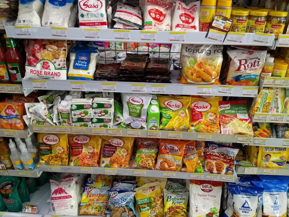 bumbu-bumbu di supermarket