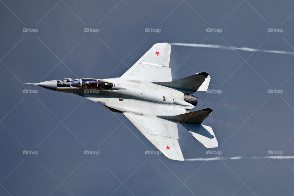 MiG-35 @ MAKS 2015. Russian test pilot is performing with its MiG-35 jet.