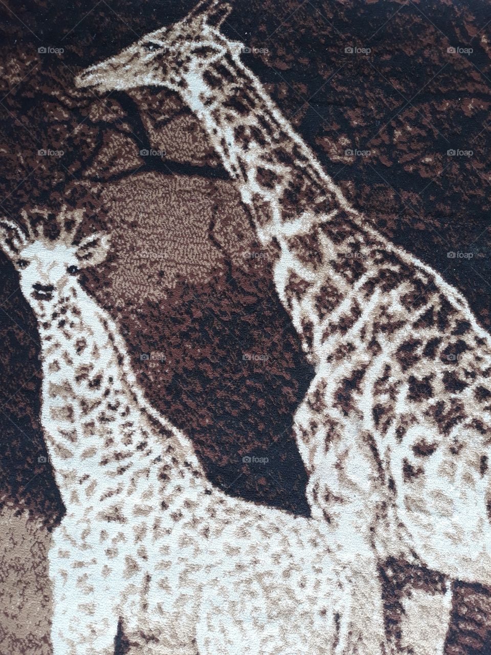 girafe at my carpet #animalpattern #carpet #cutepatern