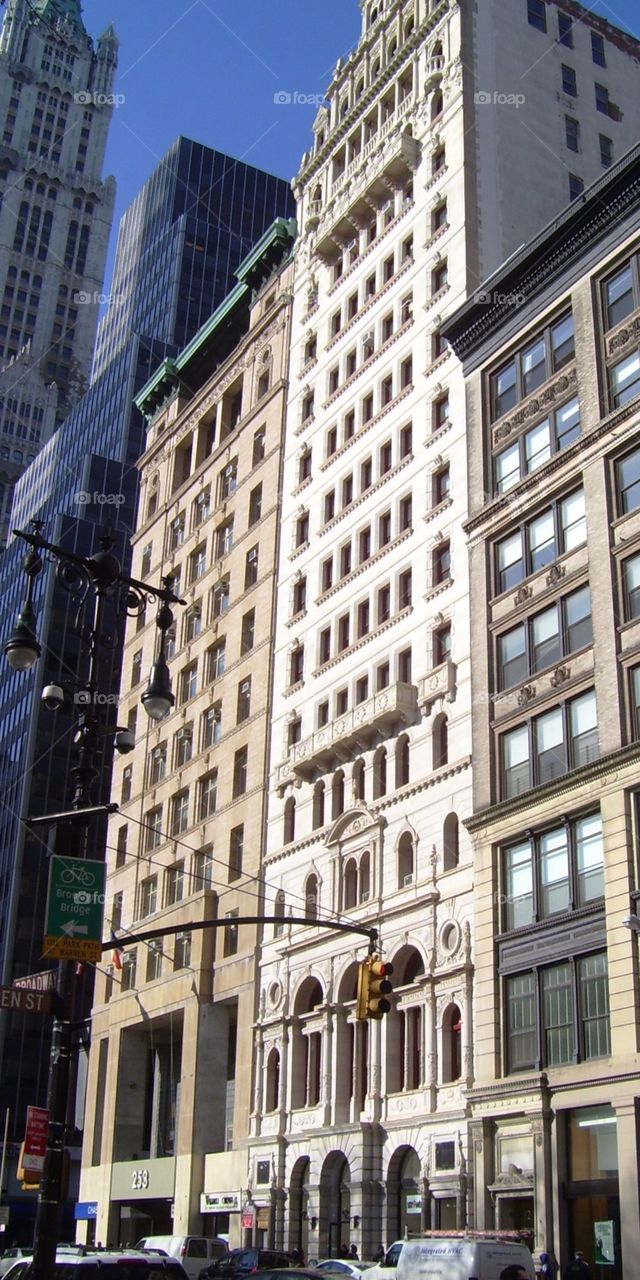 A big house in a city.