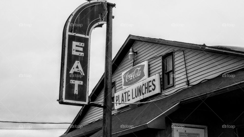 Black and White Eats