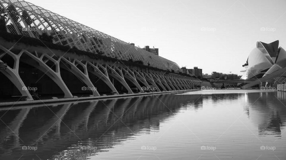 Construction#art#reflect#lake#bridge