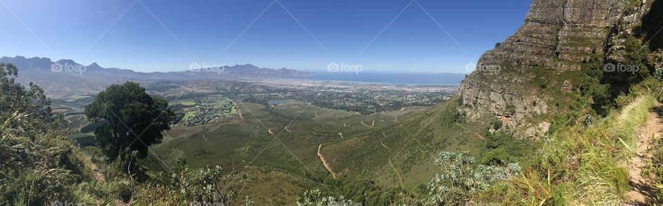 Our local treasure! Beautiful hike on Summerset West Mountains overlooking the bay in the distance