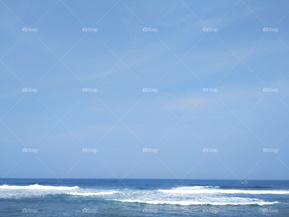 Beautiful waves on the beach
