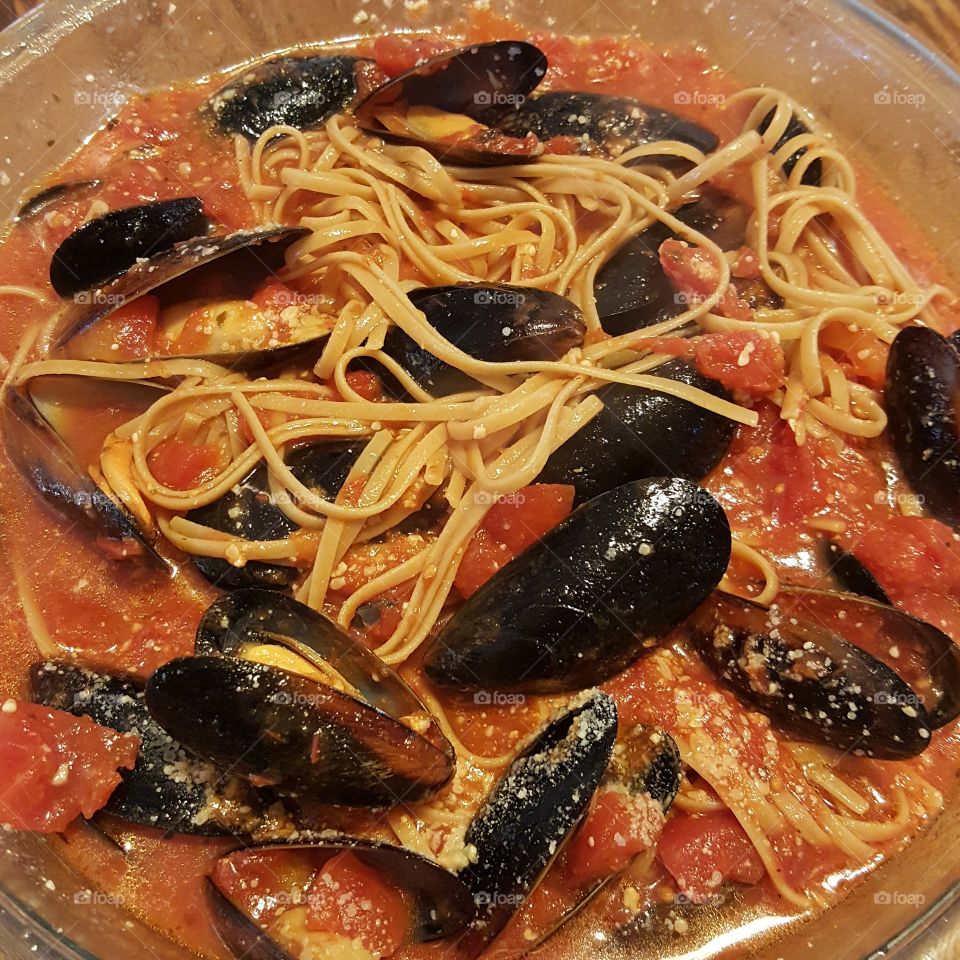 linguine with muscles