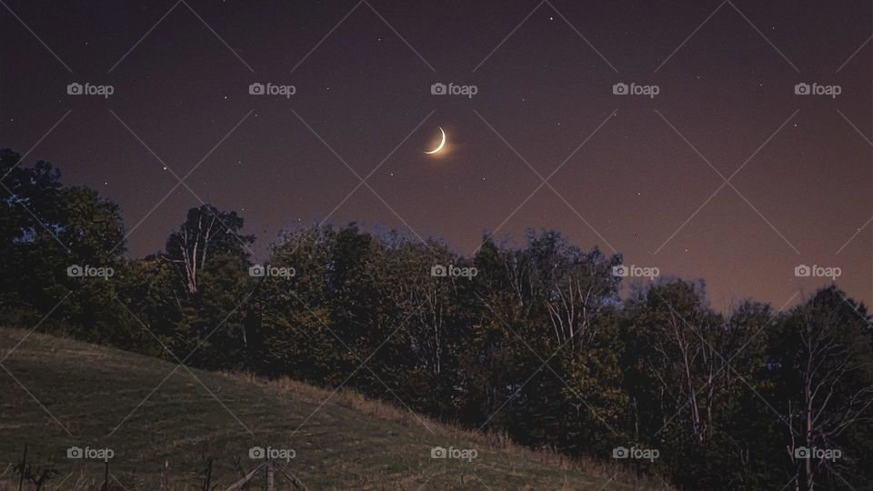 Moon over my mountain 