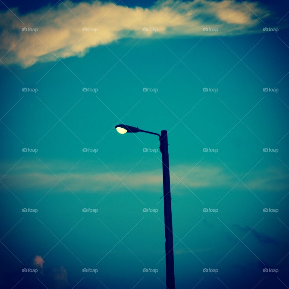 Light in alone 
If you want to be success for your life . 
No one going to help you .. 
If you can realise your only one ..
Just do it no need help others and don't expect from others just do it like this light alone 
