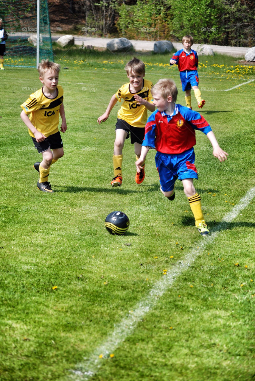children fotball högsjö by serbachs