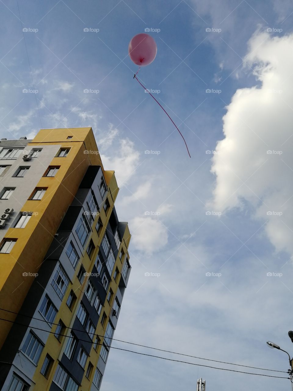 Flying balloon