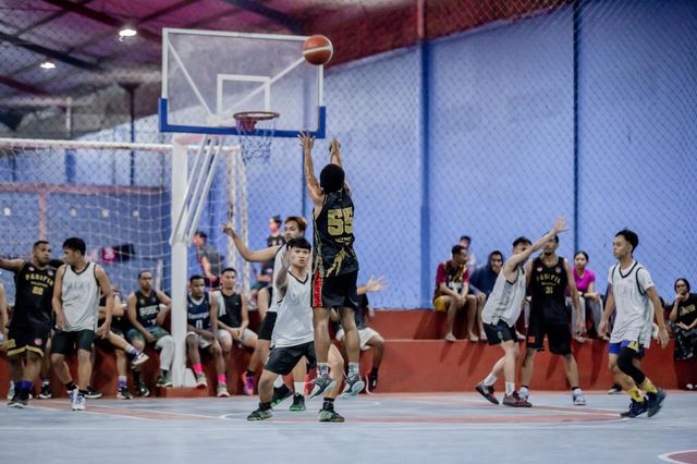 Three Point Shot