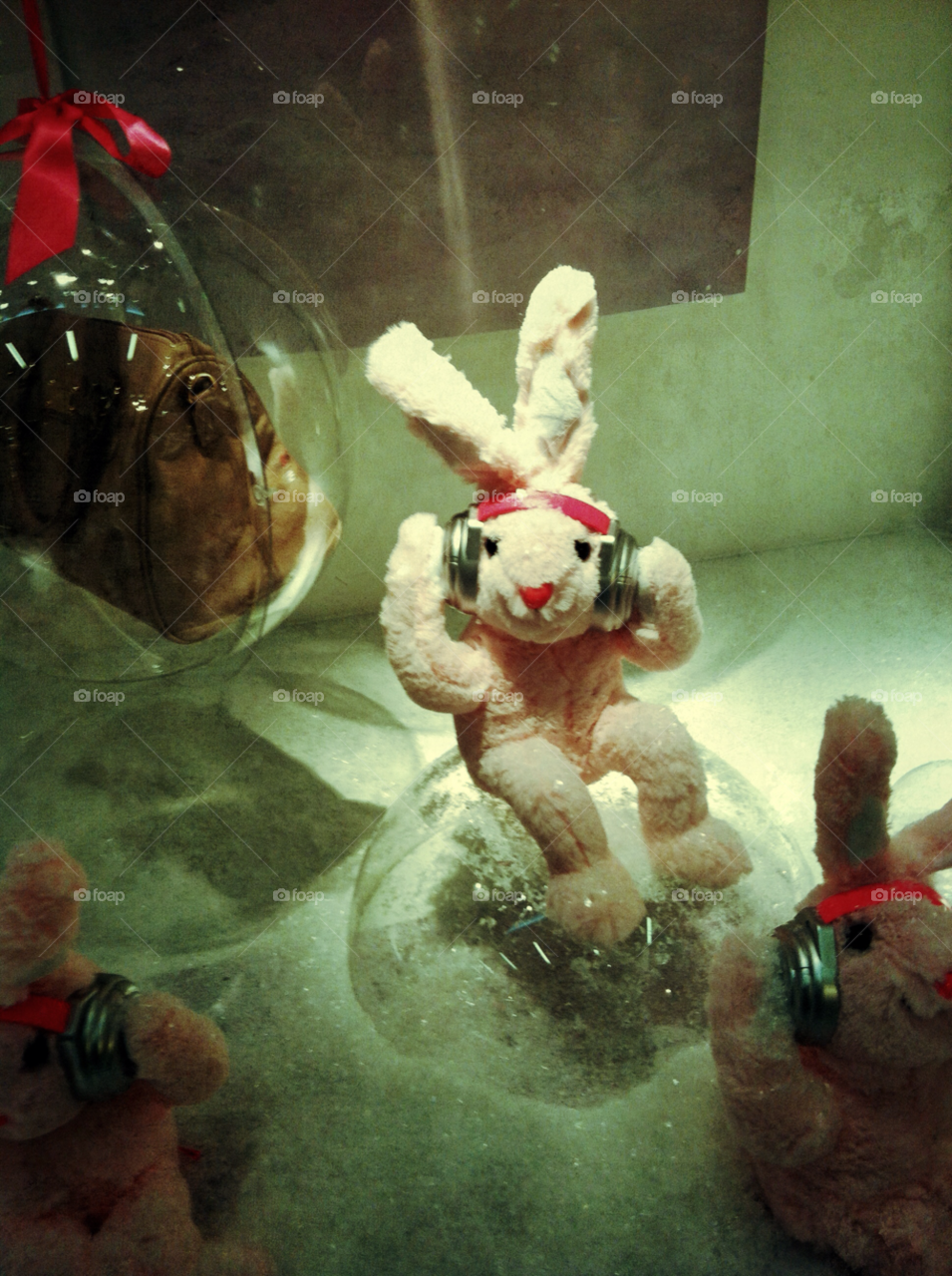 snow winter christmas window by nivoa