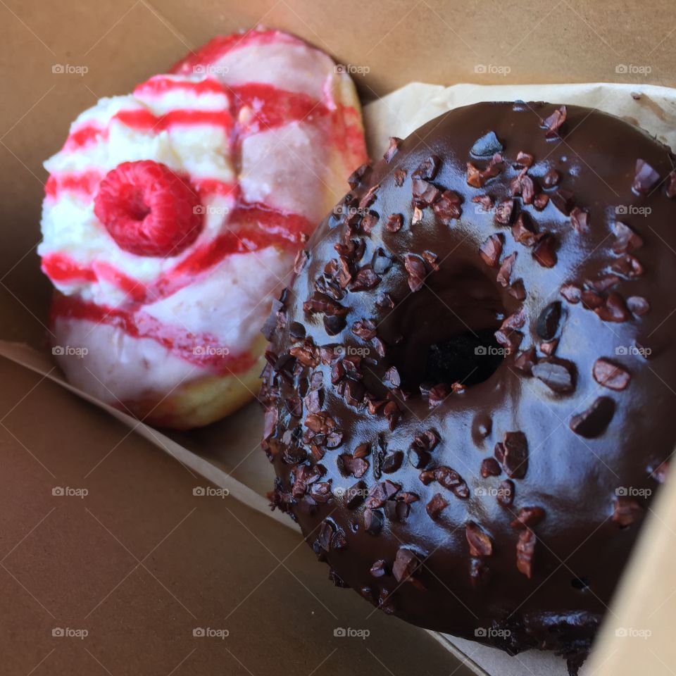 Raspberry and chocolate doughnuts 