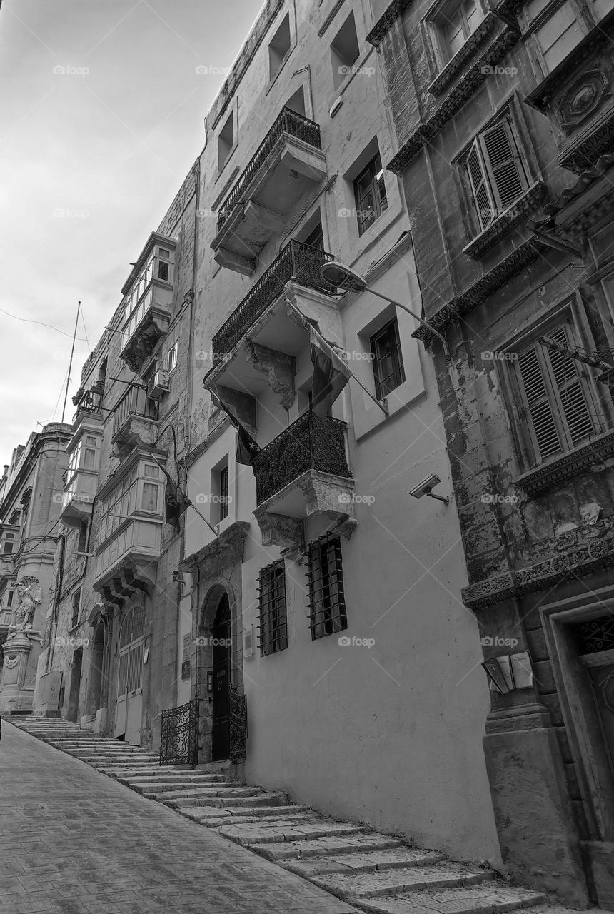 Architecture photography of a building in black and white /beautiful streets and buildings in Old Towns and cities/all kinds af structures and designs on architectural buildings