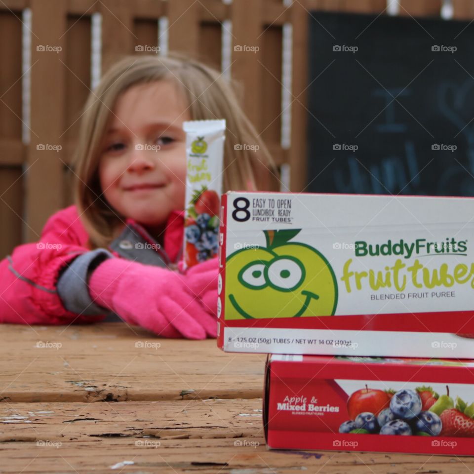 Buddy Fruits in the Winter 