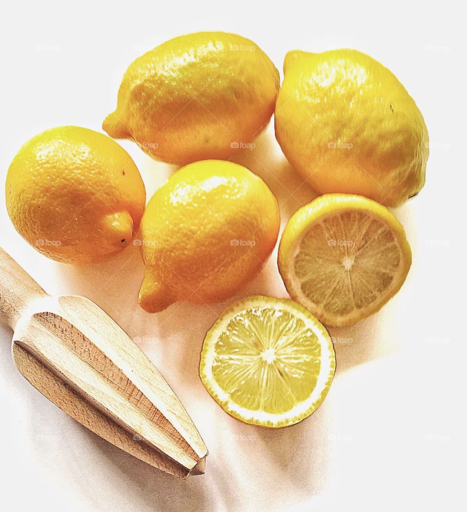 Fresh lemons 