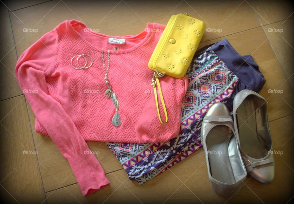 Cute and colorful outfit for spring!