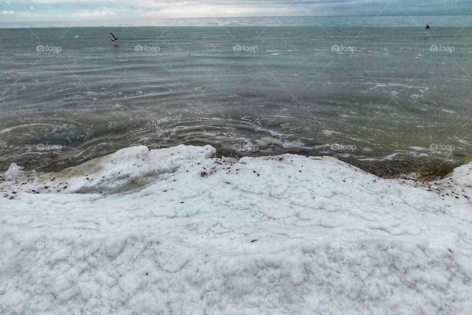 Frozen waves on the Long Island Sound 