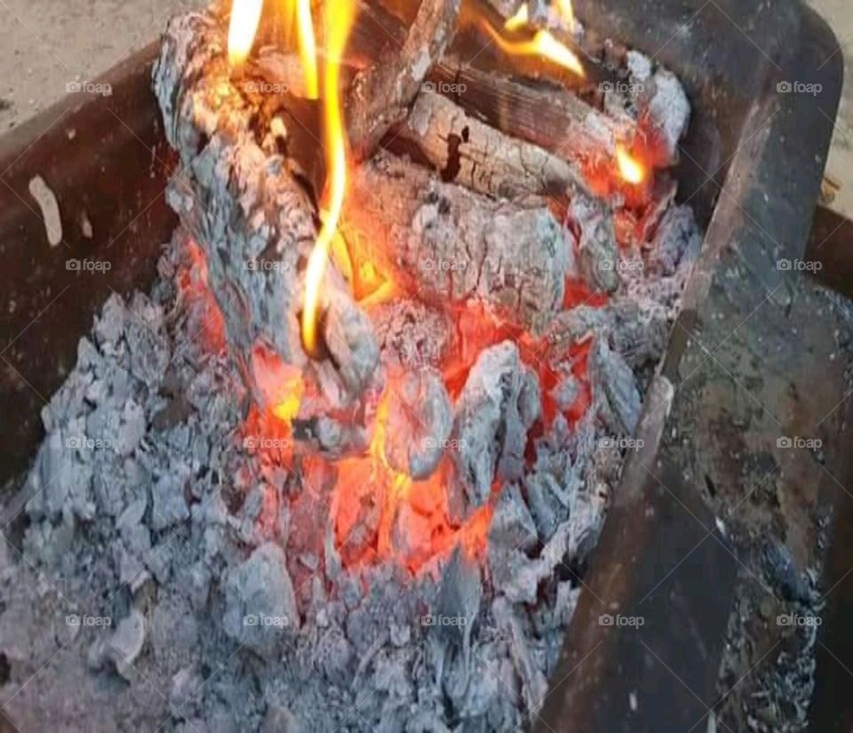 Tongues of fire and coal