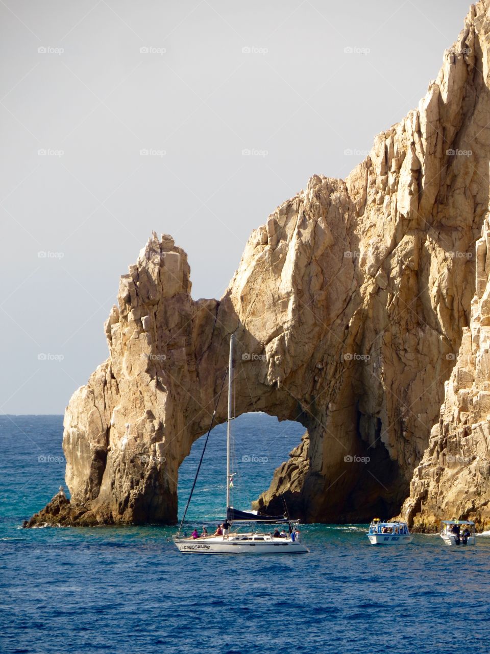 Sailing around El Arco in Cabo San Lucas, Mexico