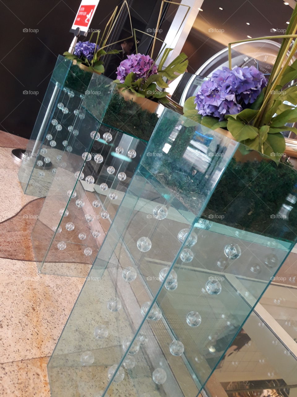 decorative glass flower stand