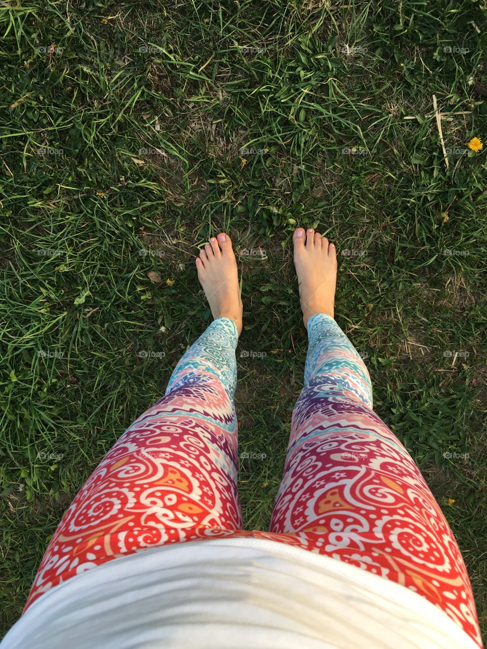 Grounding, barefoot, yoga.