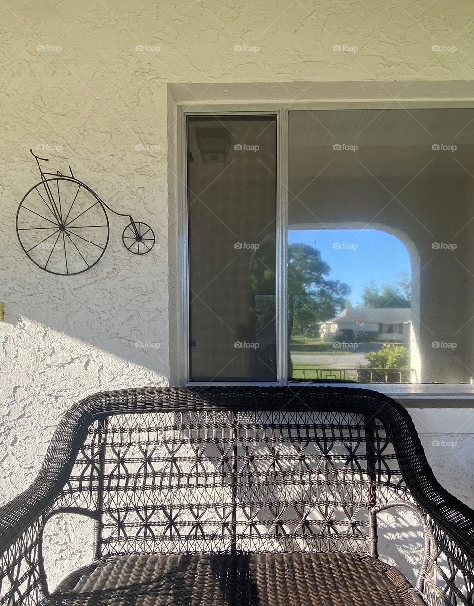 Porch with window 