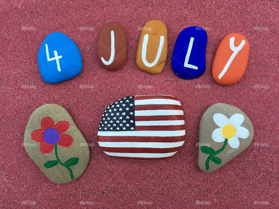 4 July, Celebration of Indipendence Day on stones 