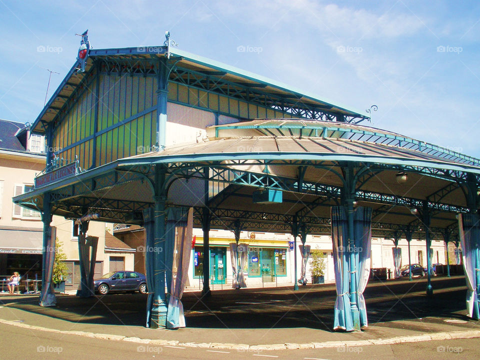 Chartres Market Place