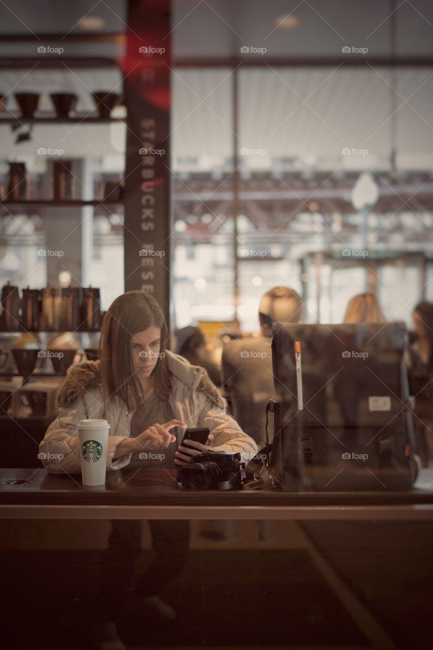 Starting a day at Starbucks 