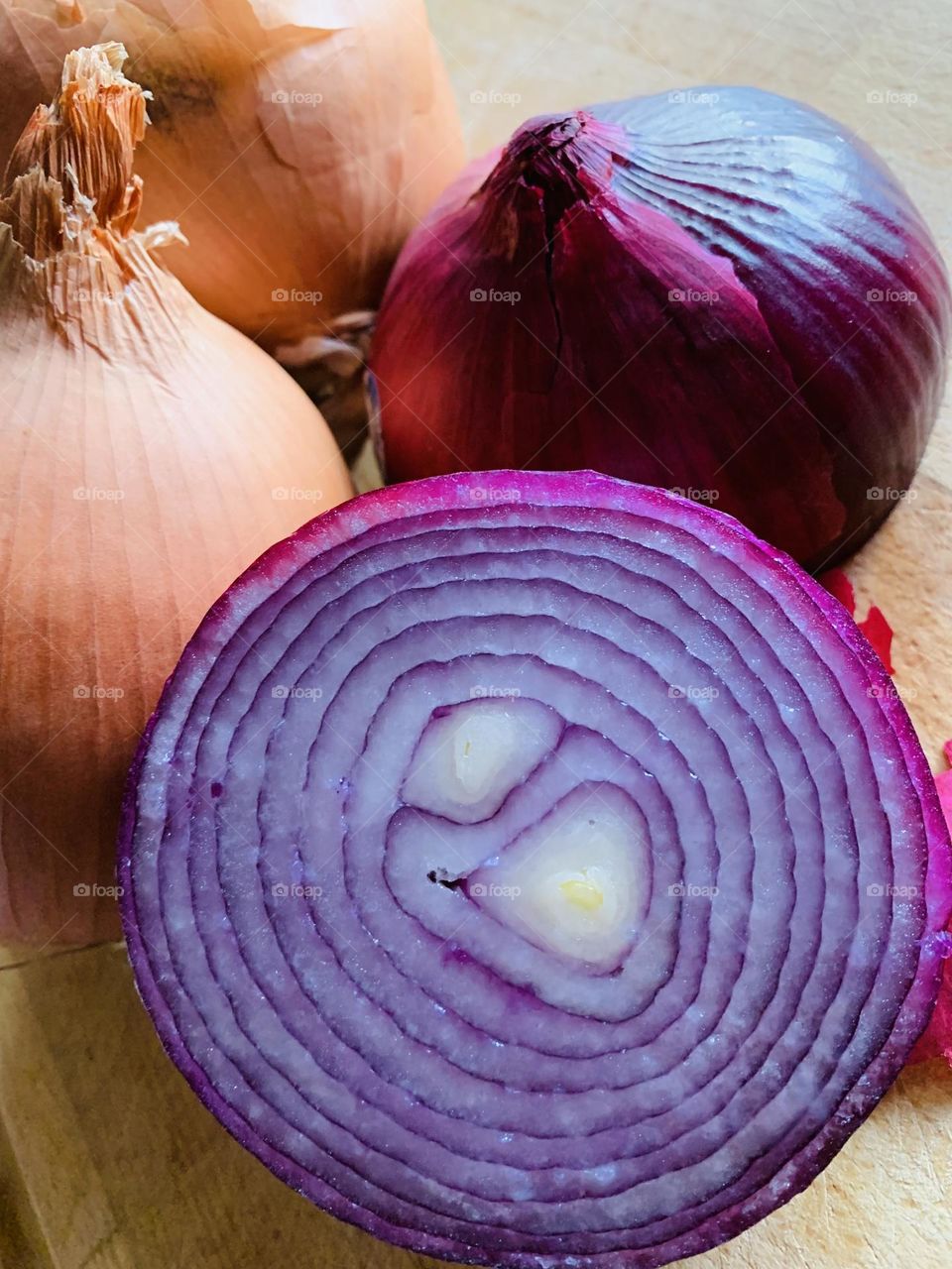 Yellow and Red Onions 🧅