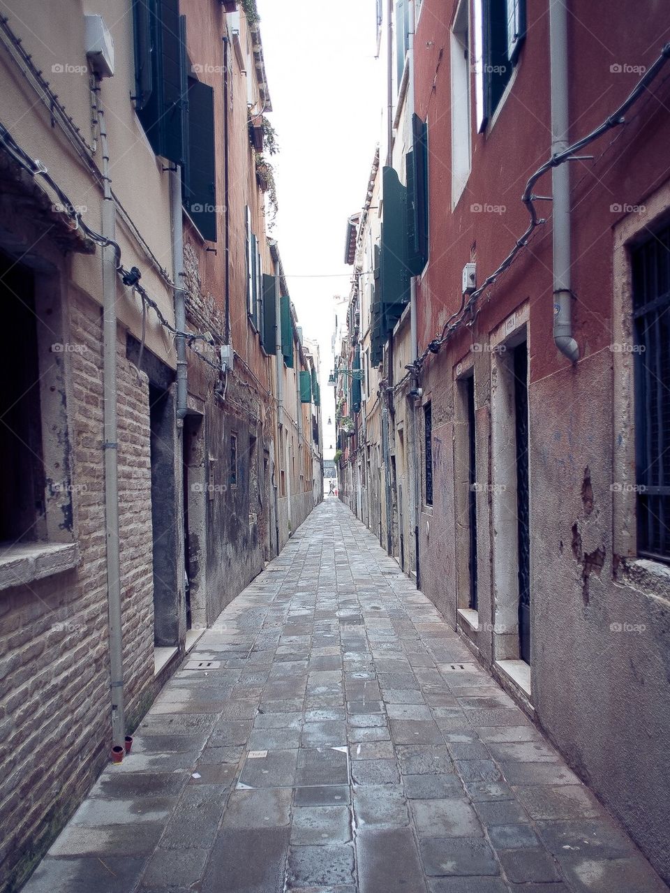 Venice alleyway 