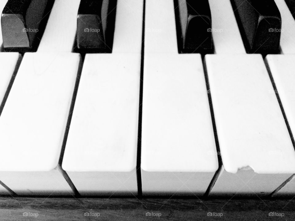 Imperfect piano keys