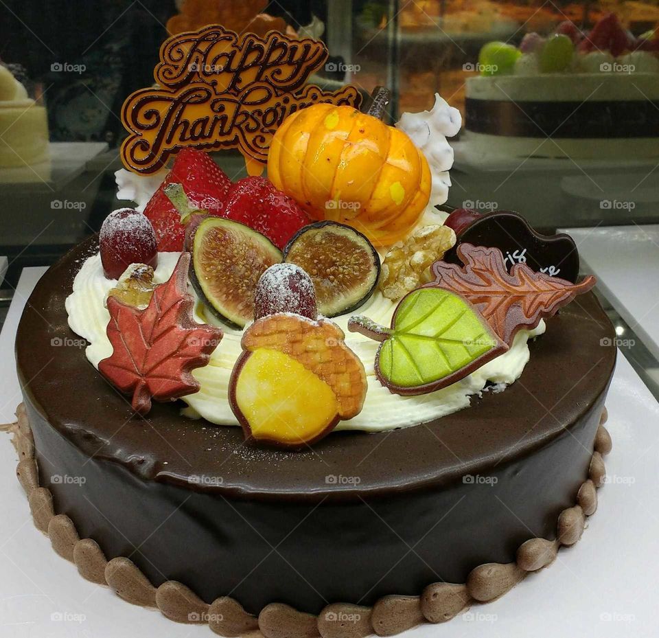 Delicious Thanksgiving Cake