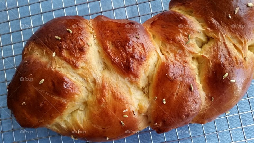 Orange fennel challah bread