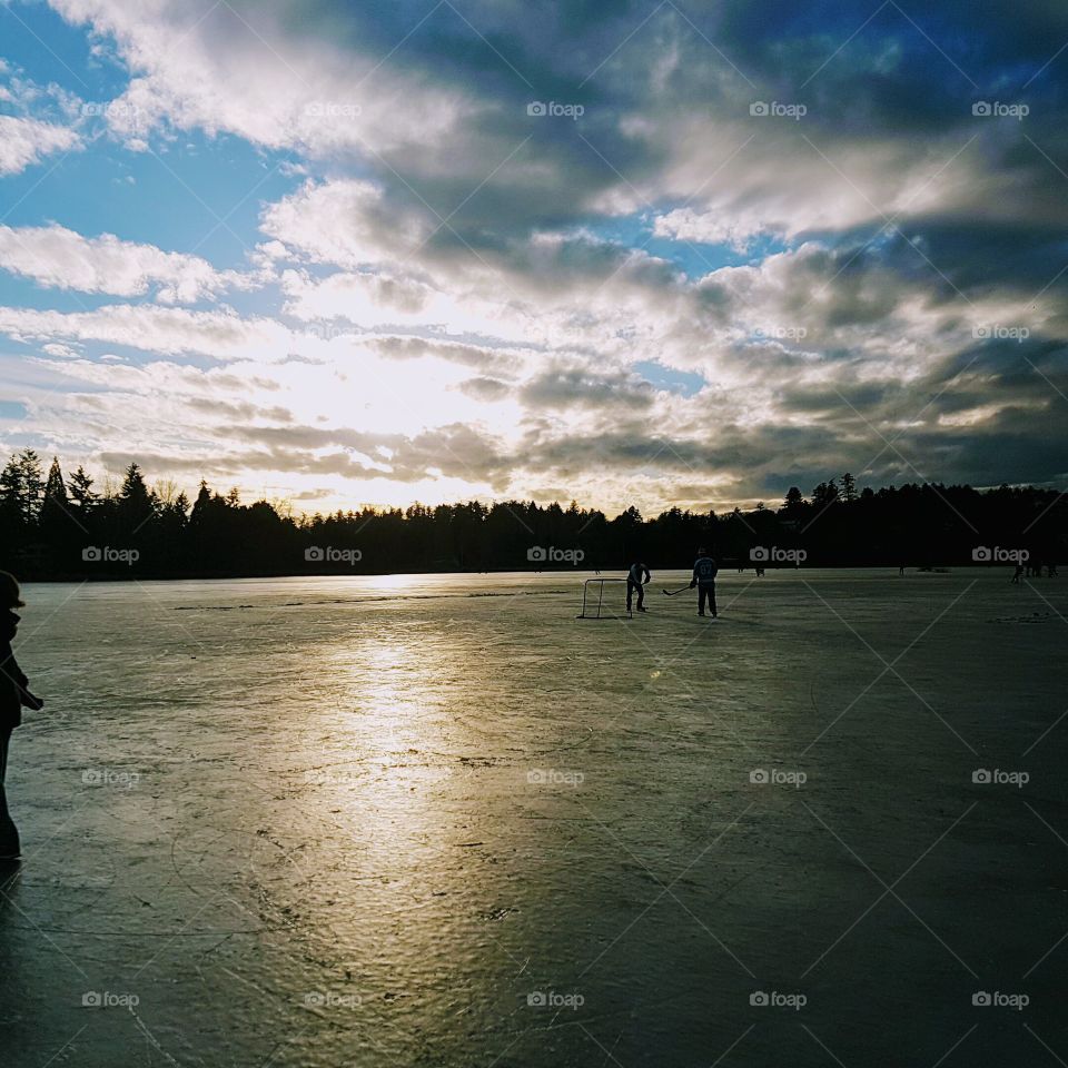 Hockey in Winter