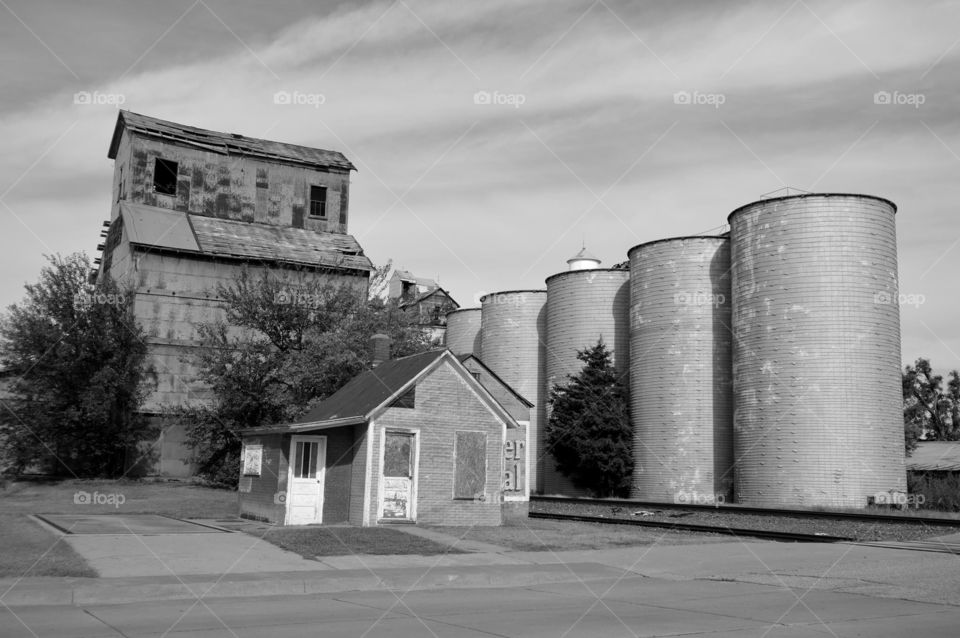 Abandoned sunflower refinery in Wilson, Kansas.