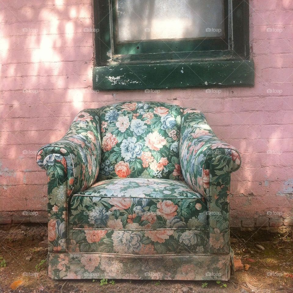 Chair of Flowers
