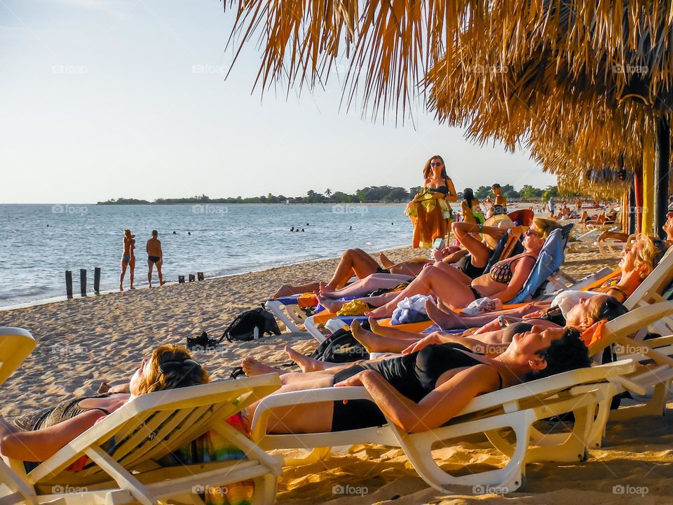 Crown on the beach