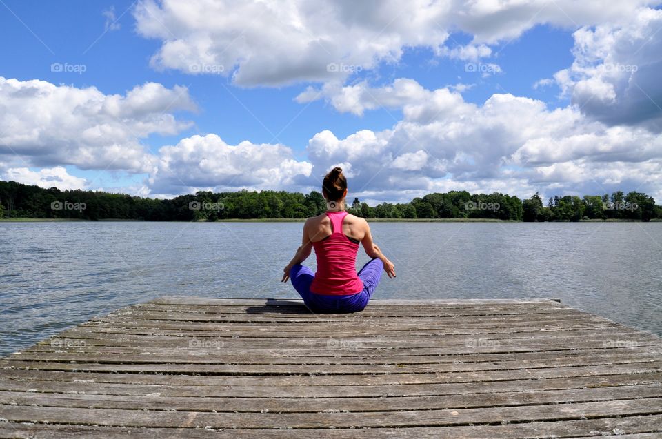 Yoga and meditation at the lakeside 