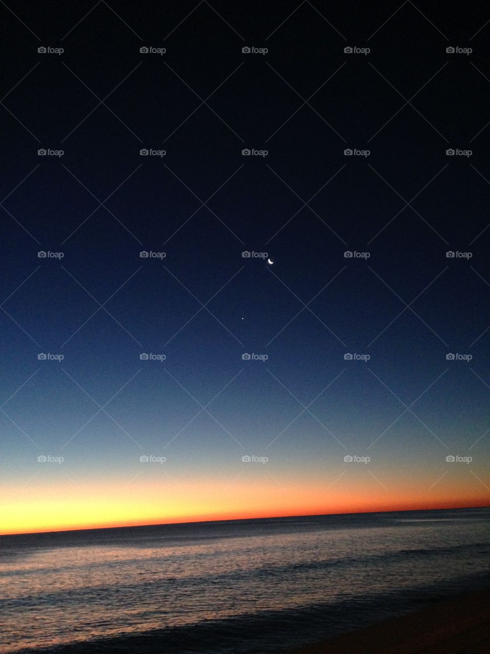 Narragansett Sea Wall early morning sky