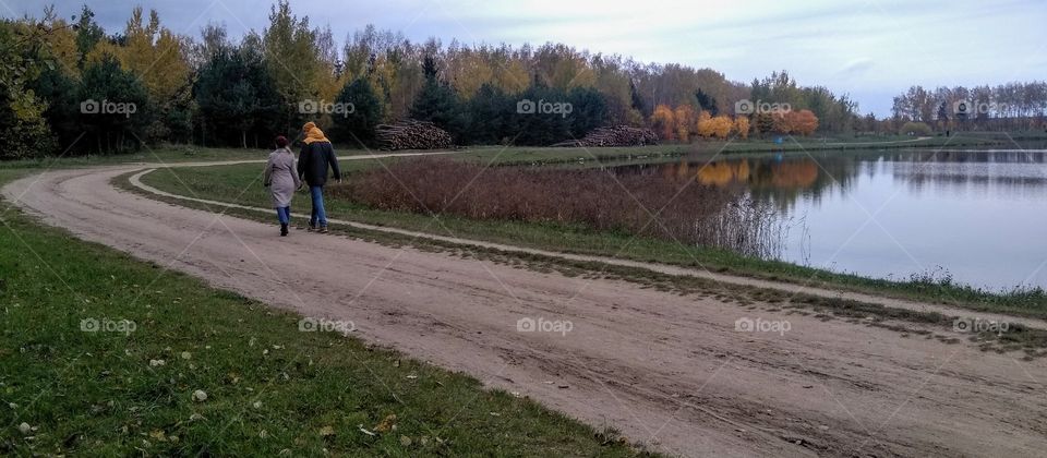 morning walking people autumn beautiful landscape