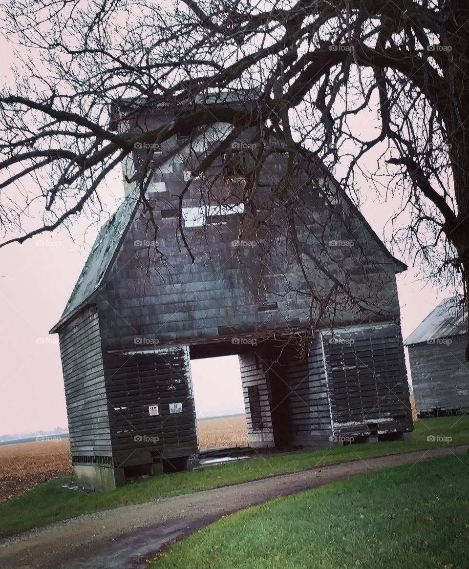 barn