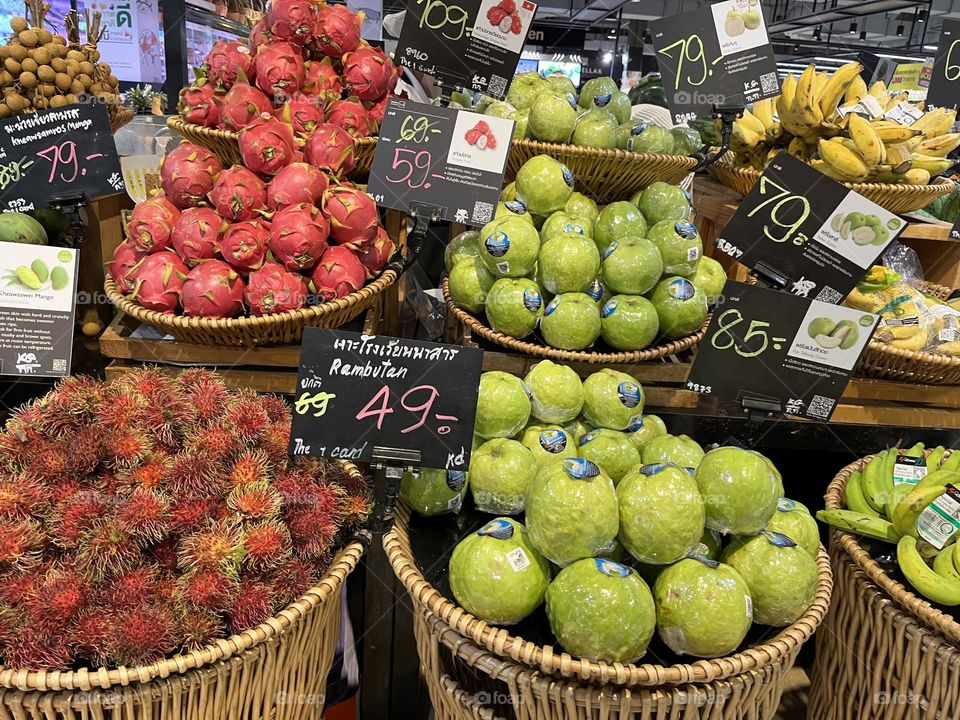 Be authentic : Go green ❕✅♻️