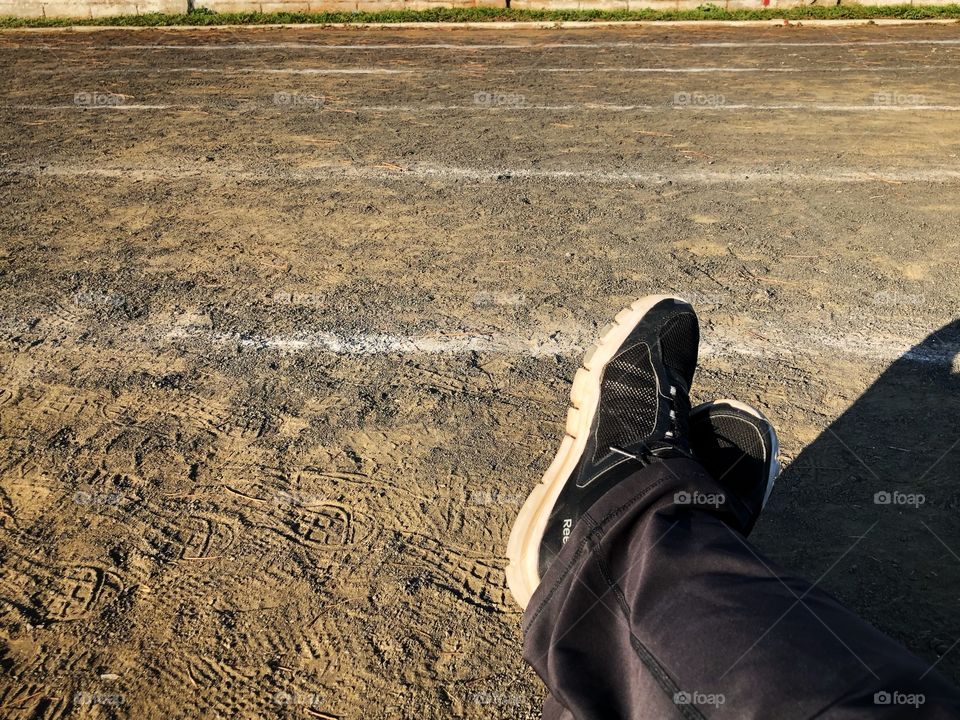 At the end of a working day, resting, after jogging a little to relax from the daily stressful routine, and to try to be fit. A open space rustic circuit, next to nature can the a wonderful place for that.