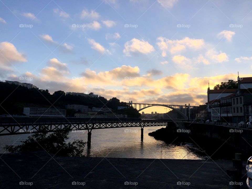 Arrábida bridge in a cloudy day