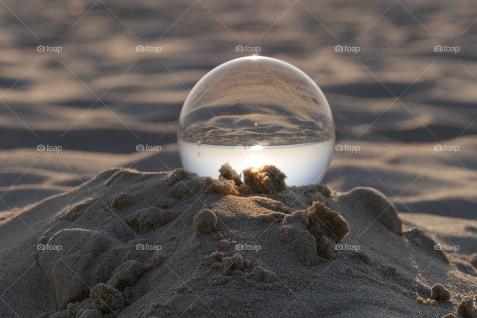 Lensball in the Sand 
